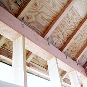 ひねり金物（上下方向の力）